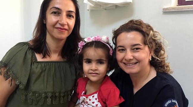 Ela, doğum gününde böbrek istedi