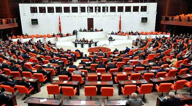 AK Parti işini kaybedenler için harekete geçti... 15 maddelik tedbir paketi Meclis'e sunuldu