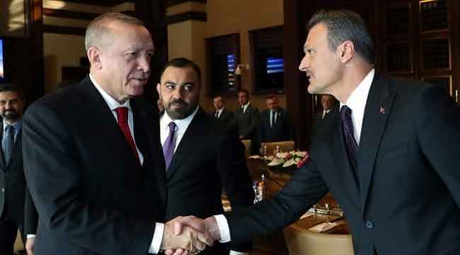 AK Parti'de Alpay Özalan ve Ali Şahin'e yeni görev