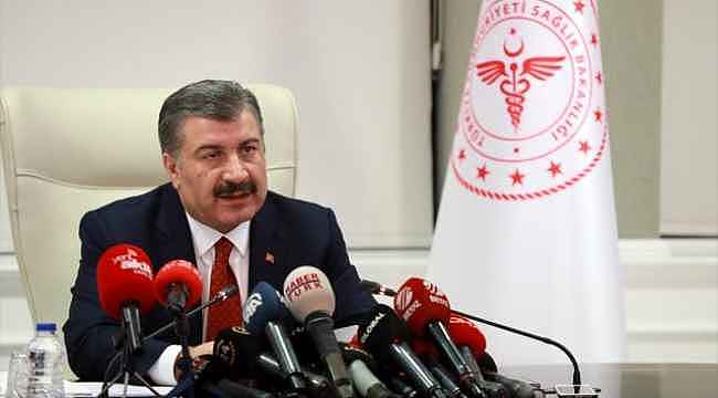 Sağlık Bakanı Fahrettin Koca, koronavirüs konusunda yanlış bilinen noktaları tek tek sıraladı