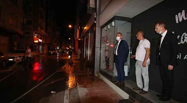 Başkan ve ekiplerden gece mesaisi