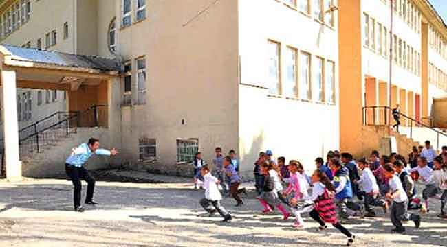 Yüz yüze eğitim anasınıfı ve ilkokul 1'inci sınıflarda bugün başlıyor