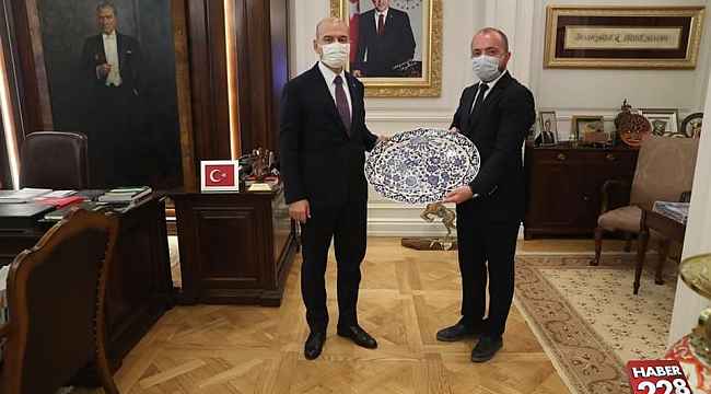 İl Başkanı Karabıyık, İçişleri Bakanı Soylu'yu makamında ziyaret etti