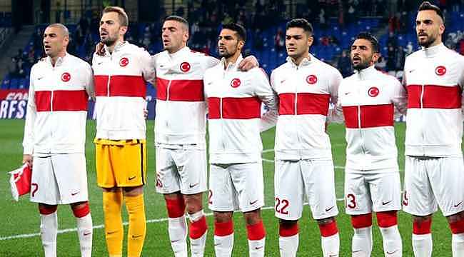 Van Dijk'ın sakatlığı sonrası Liverpool'un ilk adayı Ozan ...