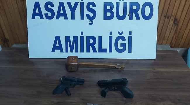 Kendilerini polis olarak tanıtan yağmacılar tutuklandı - Bursa Haberleri