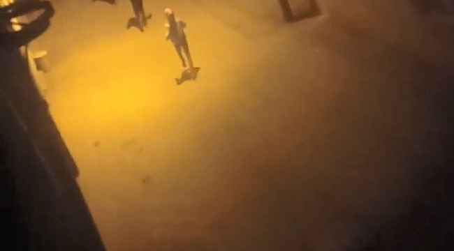Kısıtlamaya uymayan gençler polisten böyle kaçtı