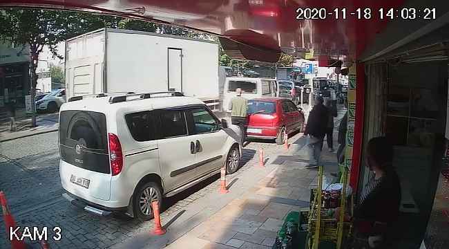 Sürücüsü kriz geçiren kamyonet ışıklarda bekleyen 3 aracı ezdi