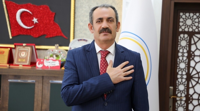 Başkan Tanış'tan Kadir Gecesi mesajı