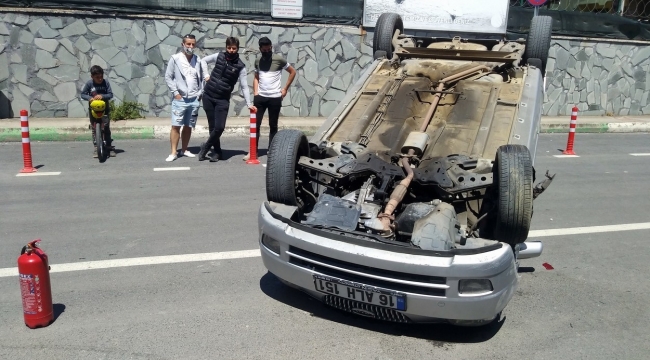 Bursa'da otomobil takla attı: 2 yaralı - Bursa Haberleri