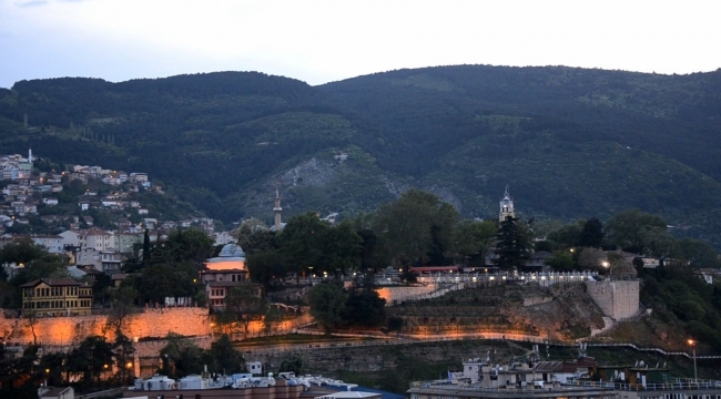 Bursa'da tophane surlarından ramazanın her günü patlayan iftar topu - Bursa Haberleri