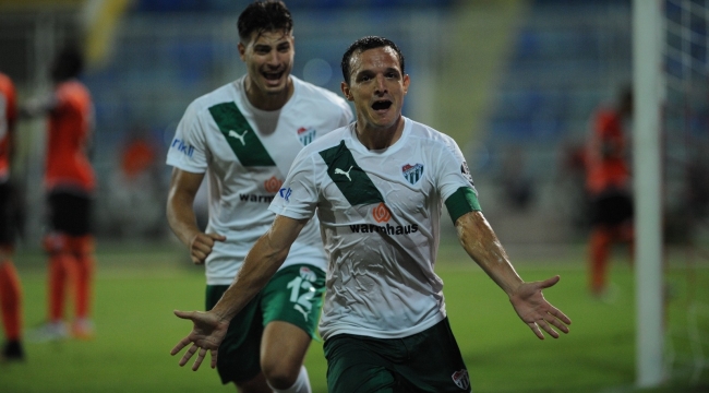 Bursaspor'un efsane ismi Batalla, Mustafa Er'in ekibine dahil oldu - Bursa Haberleri