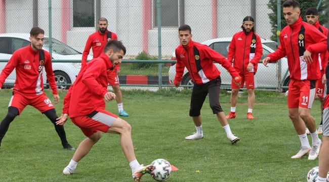 Eskişehirspor, Beypiliç Boluspor maçı hazırlıklarını tamamladı