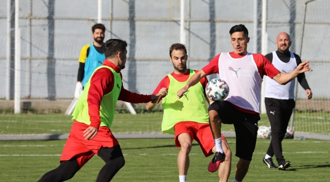 Sivasspor, Başakşehir maçı hazırlıklarına başladı