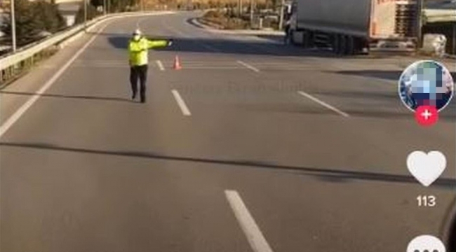 Sosyal medyada canlı yayın yaparken kendisini durduran polislere küfreden tır sürücüsüne 1 yıl 9 ay 26 gün hapis