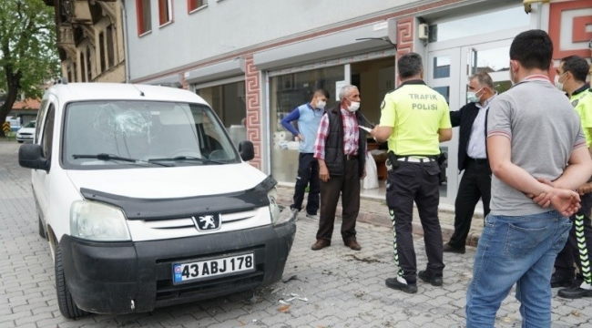 Tavşanlı'da trafik kazası: 2 yaralı