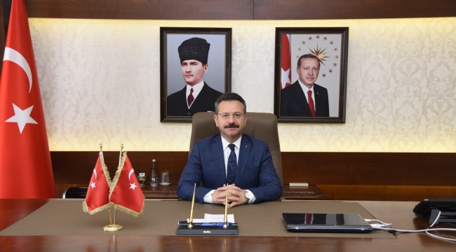 Vali Hüseyin Aksoy'un 'Kadir Gecesi' mesajı
