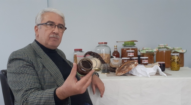 Virüsten korunmak için tükettiği gıdaları kendisi üretmeye başladı