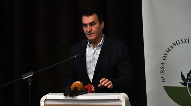 Akademisyenler Ahmet Hamdi Tanpınar'ı anlattı