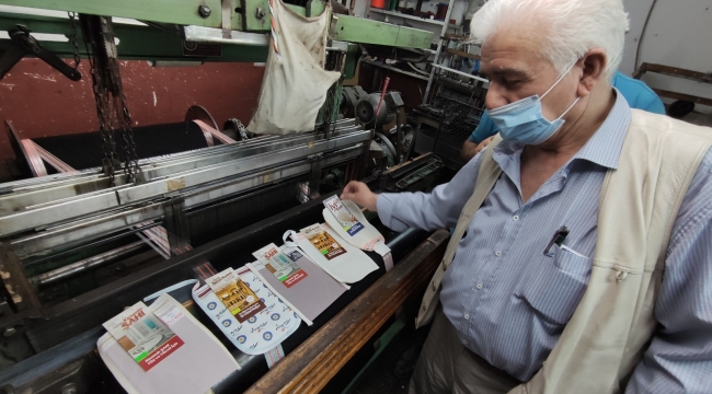 Baba oğul milyonlarca insanın kirini temizliyor