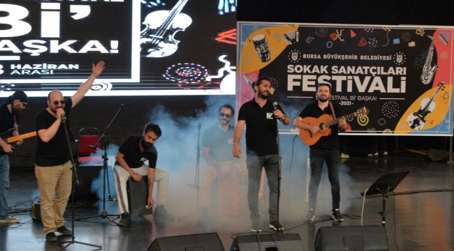 Bursa Sokak Sanatçıları Festivali, final konseriyle tamamlandı - Bursa Haberleri