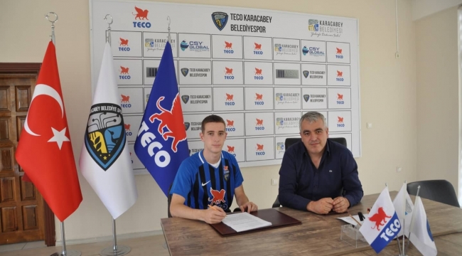 Fenerbahçeli eski futbolcu Mirkoviç'in oğlu, TECO Karacabey Belediyespor'da - Bursa Haberleri