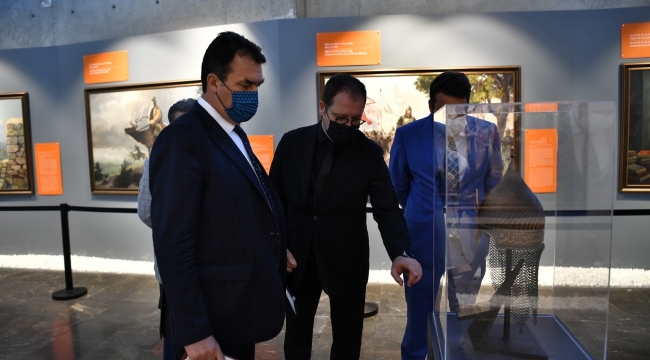 Osman Gazi'nin miğferi Fetih Müzesi'nde - Bursa Haberleri