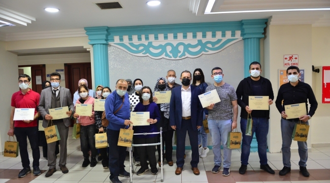 Proje Hazırlama ve Yönetimi kursiyerleri sertifikalarını aldı