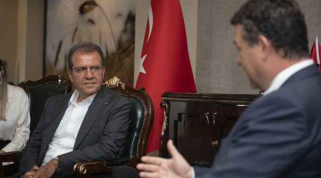 Seçer: "Mersin'deki mülteci olayına öncelikle insan olarak yaklaşıyorum"