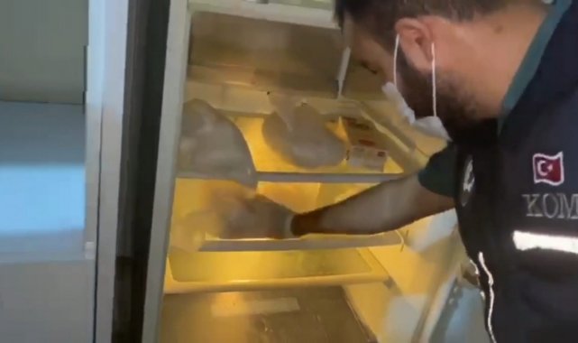 Buzdolabından 3.5 kilo uyuşturucu çıkan zanlı tutuklandı