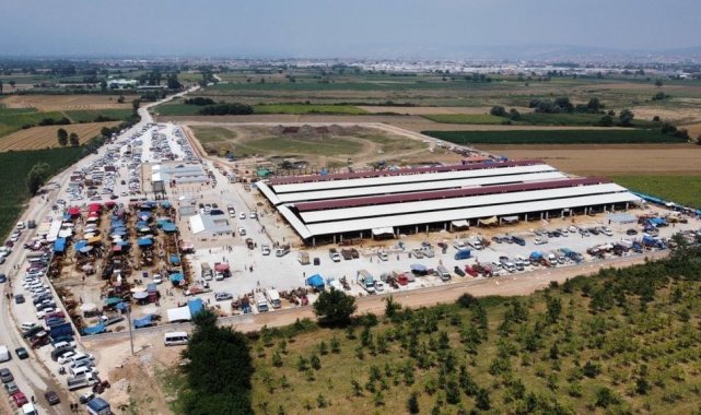 Modern hayvan pazarı ilk bayramda yüzleri güldürdü