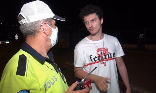Otomobil ile ticari taksi çarpıştı: 2 yaralı