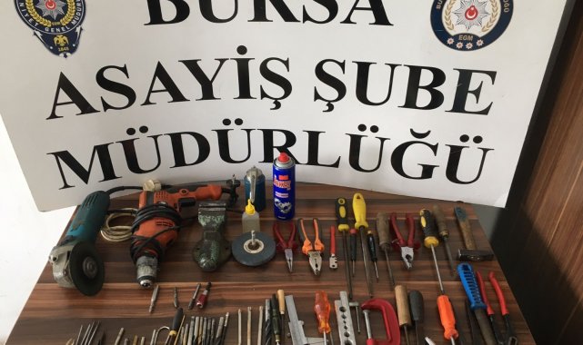 Silah imâlathanesi olarak kullandığı evinde kendini vurdu - Bursa Haberleri