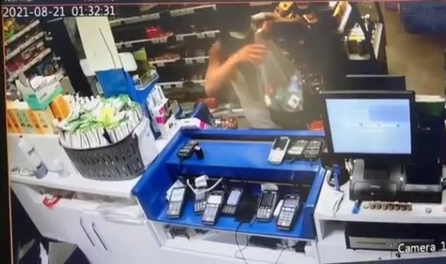 Benzin istasyonundaki hırsızlık kameraya yansıdı