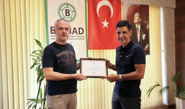 Bosb ve Bosiad, yardımlarını Türk Kızılay ile ulaştırdı