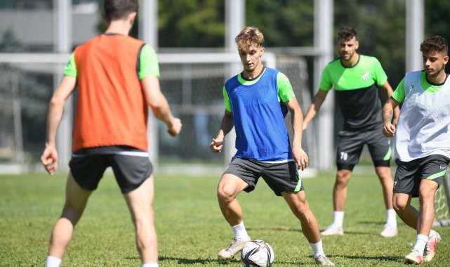 Bursaspor'da Erzurumspor maçı hazırlıkları başladı