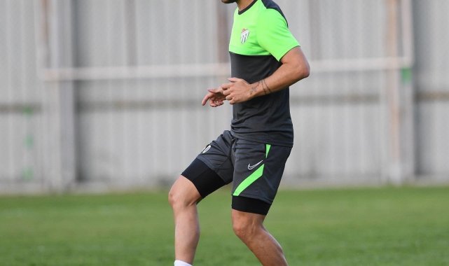 Bursaspor'da Massimo Bruno'nun lisansı çıktı
