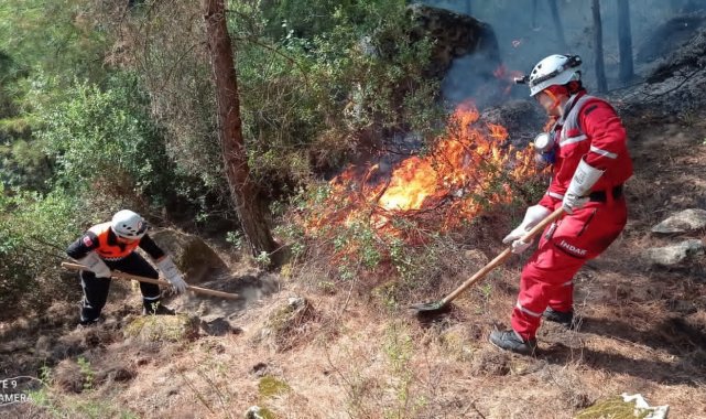 İnegöl Belediyesi İNDAK ekibi yangın bölgesinde