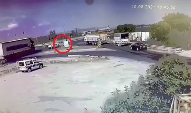 TIR kırmızıda durmayınca ortalık savaş alanına döndü