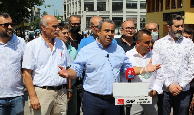 Vakıflar'ın kiralarını ödeyemeyen esnafı icraya vermesine tepki