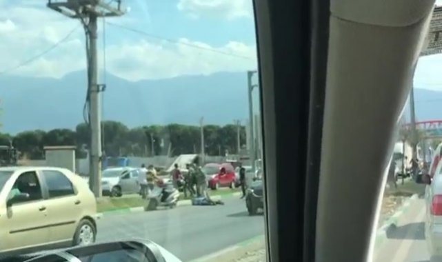 Bursa'da demir çubuklu sopalı yol verme kavgası