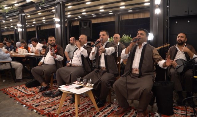 Bursa'da Mahmut Tuncer'li sıra gecesi
