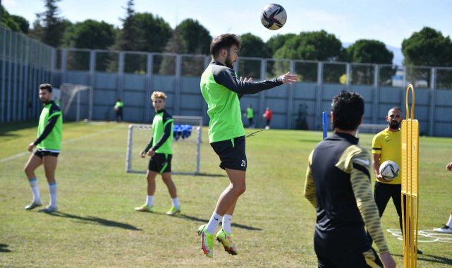 Bursaspor çift kale maç yaptı