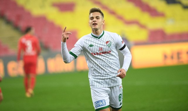 Bursaspor deplasmanda Altınordu ile karşı karşıya gelecek