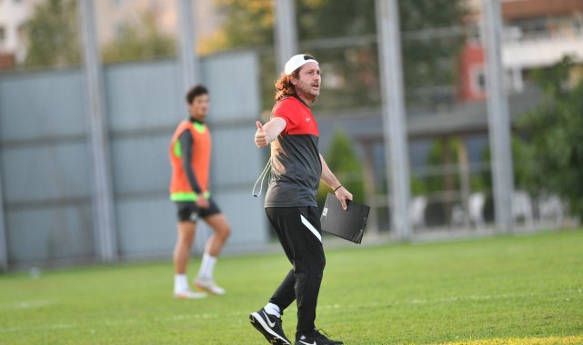 Bursaspor'dan Fatih Tekke paylaşımı