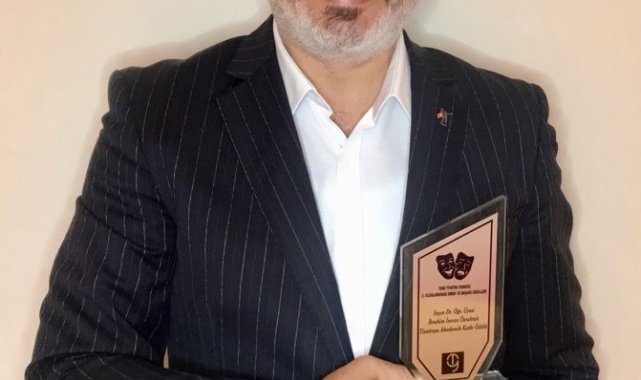 BUÜ'lü akademisyene ödül