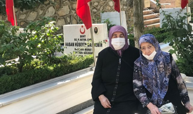 Huzurevi sâkinleri şehitleri andı