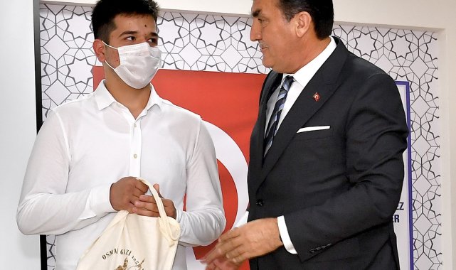 Üniversiteye kütüphanede hazırlandı, Türkiye 910'uncusu oldu