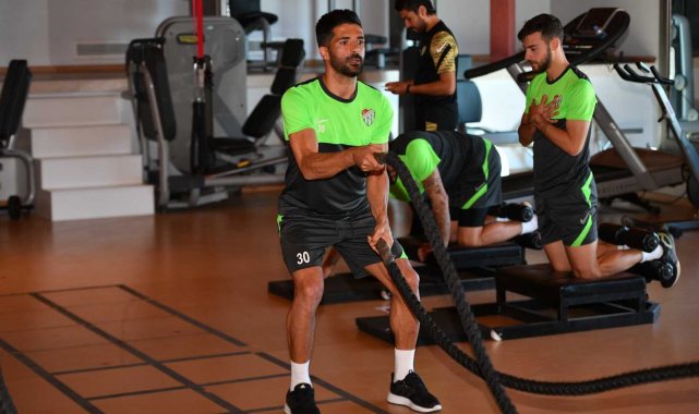 Bursaspor kamp için Kocaeli'ye gitti
