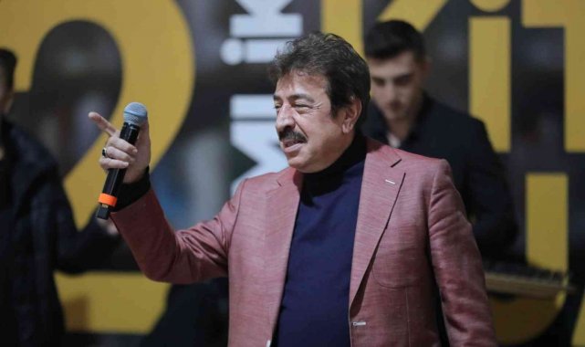 Gemlik Kitap Fuarı binlerce kitapseveri ağırladı