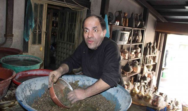 Görmeden kalaylıyor - Bursa Haberleri